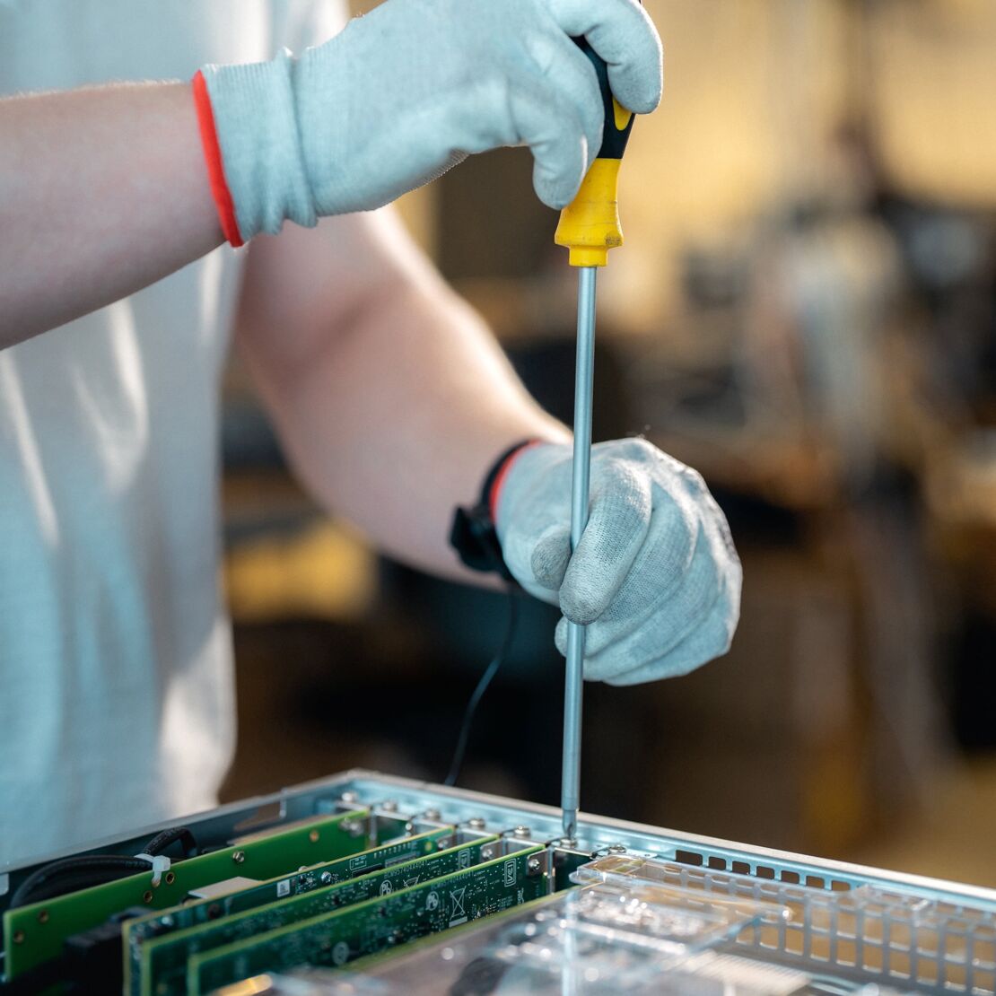 Produkt-Service Kompetenz Server down? Hard- und Software Produktsupport ServerDown2