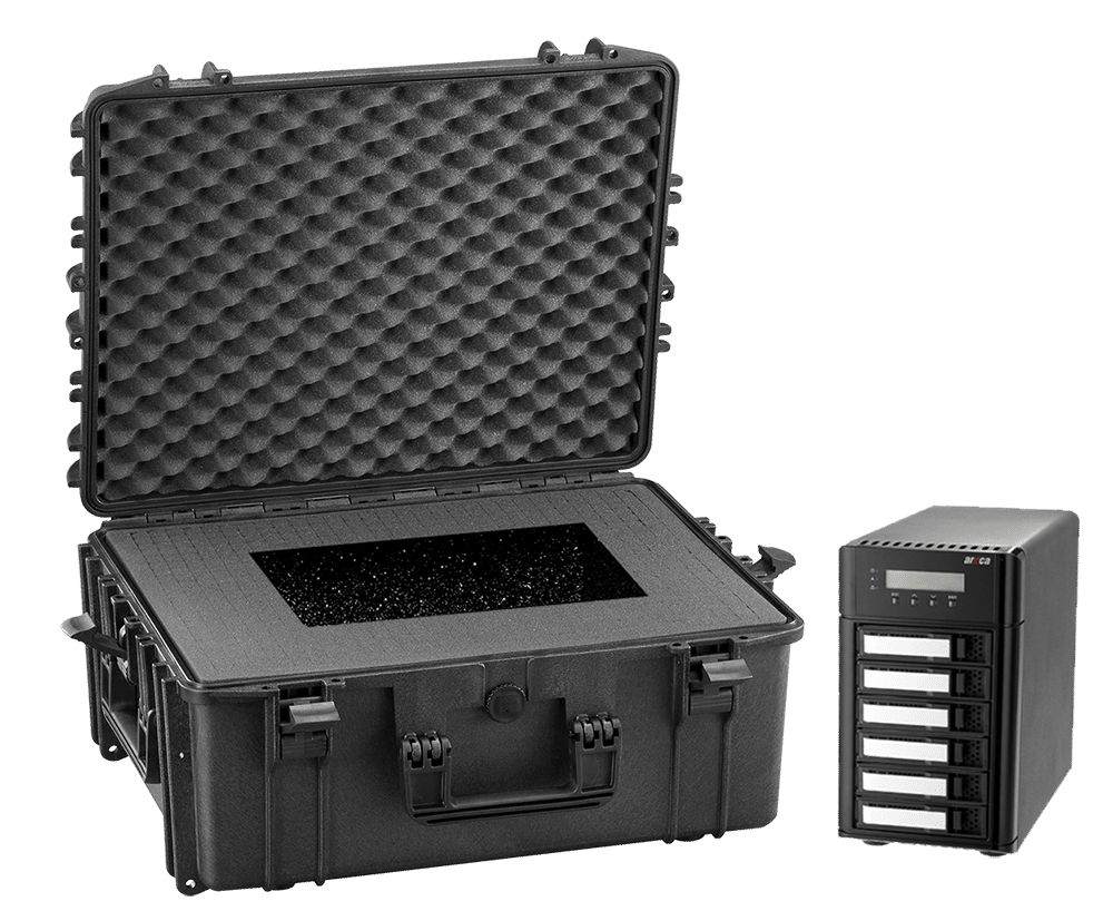 Transportkoffer offen mit Areca ARC-8050T3U-6 Transportkoffer offen mit Areca ARC-8050T3U-6