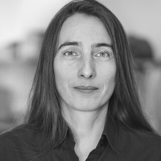 Susanne Manz Produktionsleiterin Starline Susanne Manz Produktionsleiterin Starline